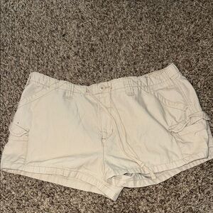 Women's Cream Shorts